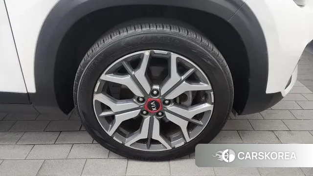 Kia Seltos id 3402621 из Кореи 15