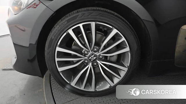 Kia Stinger id 3942945 из Кореи 15