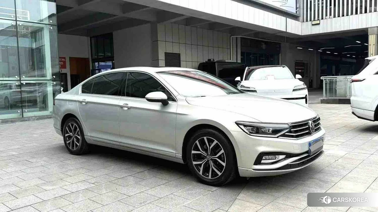 Volkswagen Magotan 2019 Шампань из Китая, фото 5
