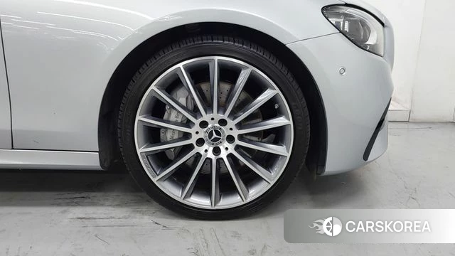 Mercedes-Benz E-Class W213 id 4768951 из Кореи 15