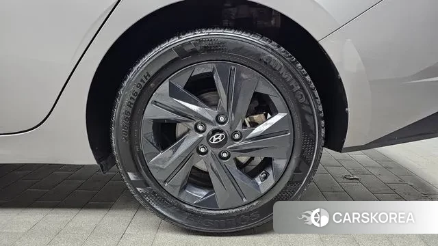 Hyundai Avante Hybrid (CN7) id 3764847 из Кореи 15