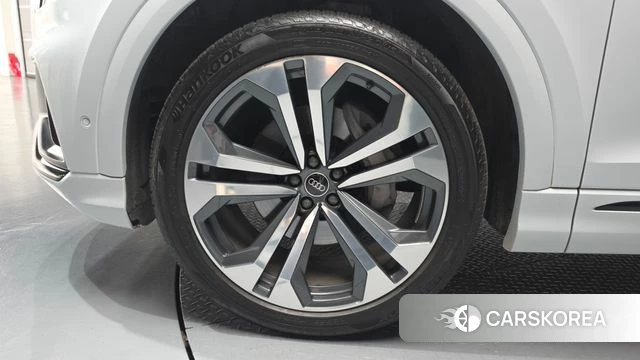 Audi Q8 (4M) id 4433137 из Кореи 15