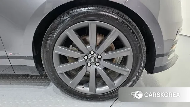 Land Rover Range Rover Velar id 3045335 из Кореи 15