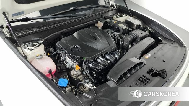 Hyundai Grandeur (GN7) id 3922387 из Кореи 15