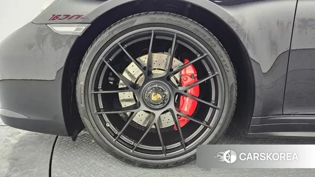 Porsche 911 id 3766797 из Кореи 15