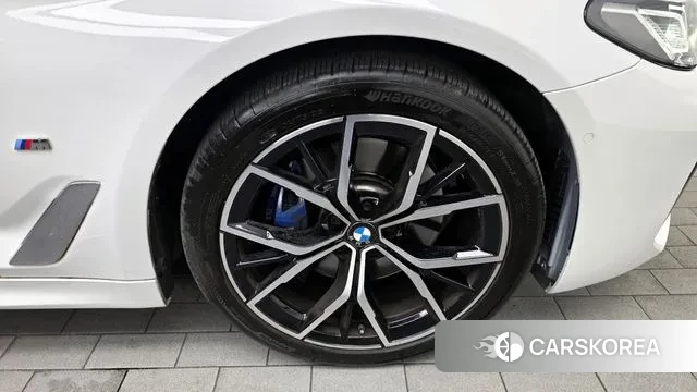 BMW 5 Series (G30) id 3329537 из Кореи 15