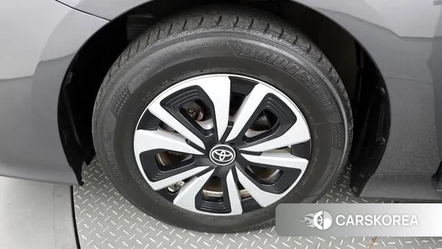 Toyota Prius Prime id 3188261 из Кореи 15