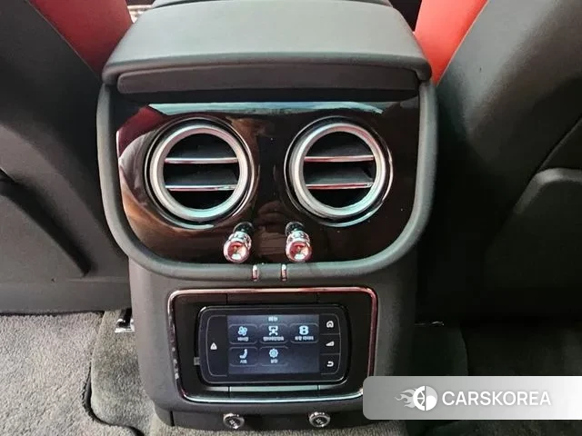 Bentley Bentayga id 2997775 из Кореи 8