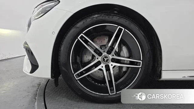 Mercedes-Benz E-Class W214 id 3644406 из Кореи 15