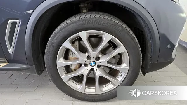 BMW X5 (G05) id 3248099 из Кореи 15