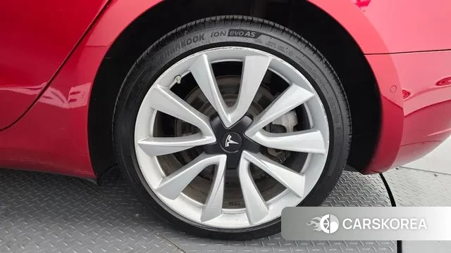 Tesla Model 3 id 3368102 из Кореи 15