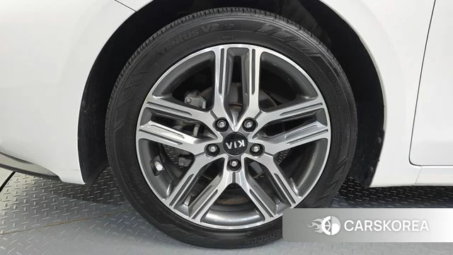 Kia Come New K3 id 4525961 из Кореи 25