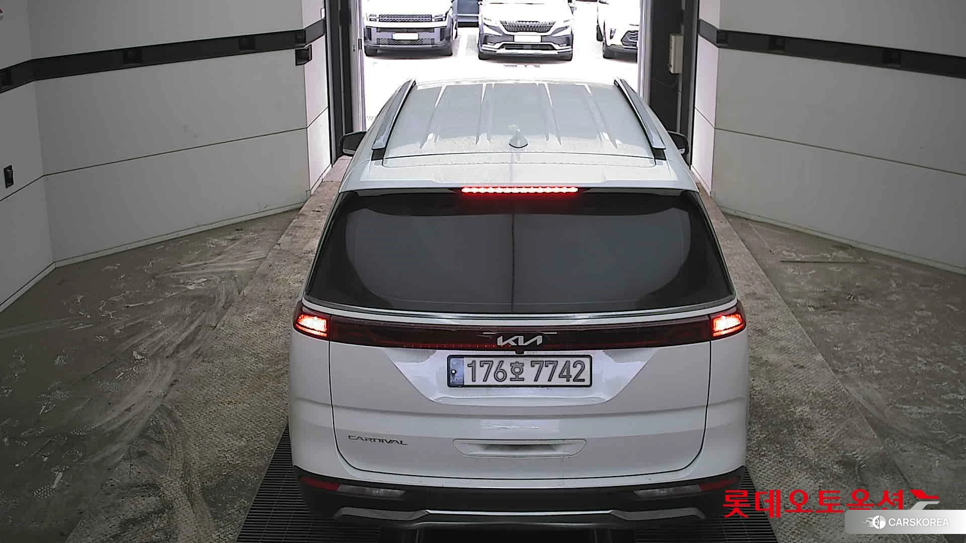 Kia Carnival Limousine id 3882175 из Кореи 33