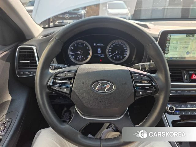 Hyundai Grandeur IG id 3879698 из Кореи 8