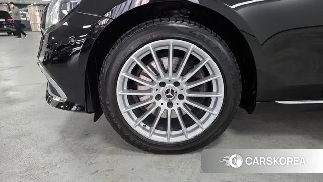 Mercedes-Benz E-Class W213 id 3702132 из Кореи 12