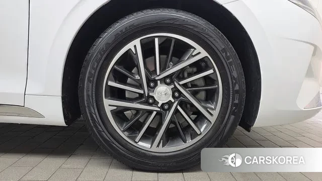 Hyundai The New Grandeur IG id 3416218 из Кореи 15