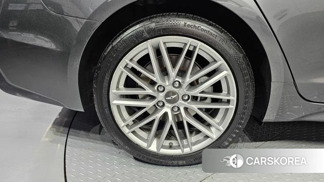 Genesis G70 id 4351024 из Кореи 15