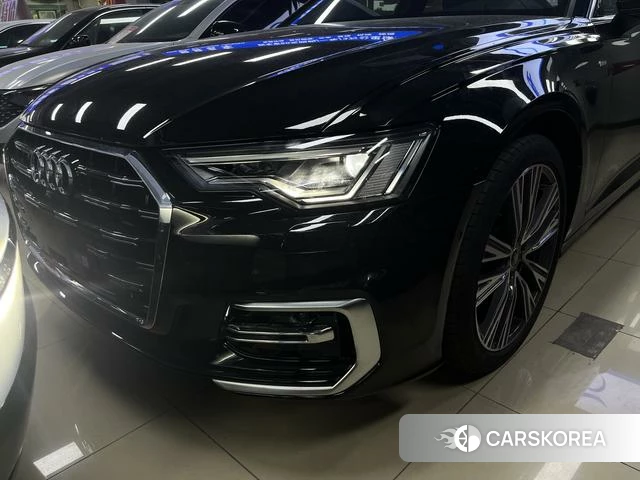 Audi A6L 2026 Черный из Китая, фото 6