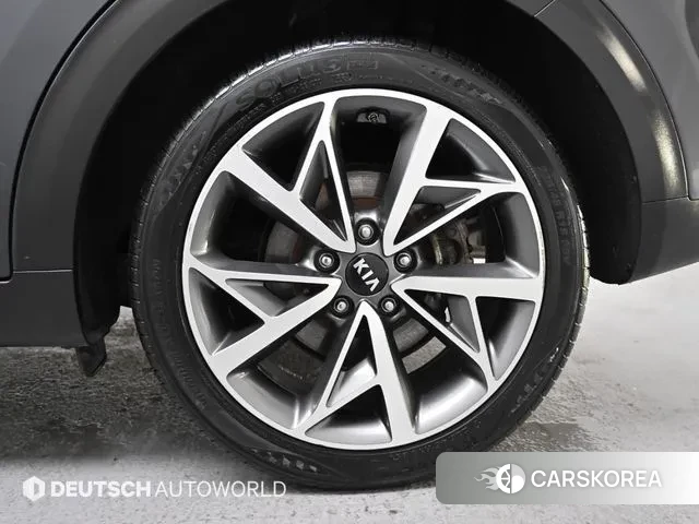 Kia The New Niro id 3509872 из Кореи 15