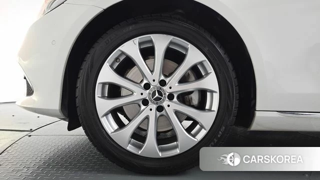 Mercedes-Benz E-Class W213 id 4465265 из Кореи 27