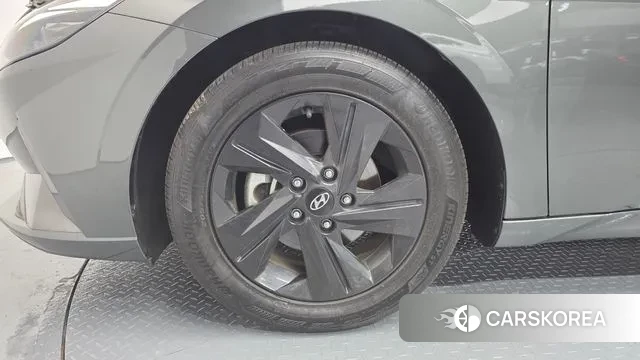 Hyundai Avante (CN7) id 3390890 из Кореи 15