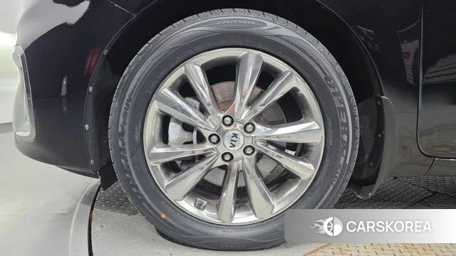 Kia The New Carnival id 4642747 из Кореи 15