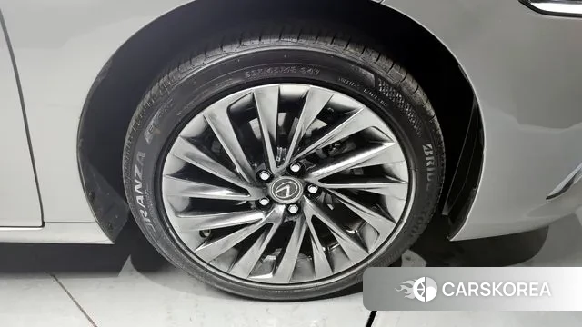 Lexus ES300h 7th generation id 3649034 из Кореи 15