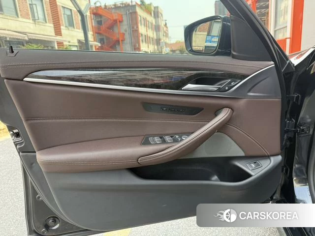 BMW 5 series id 4238711 из Китая 12