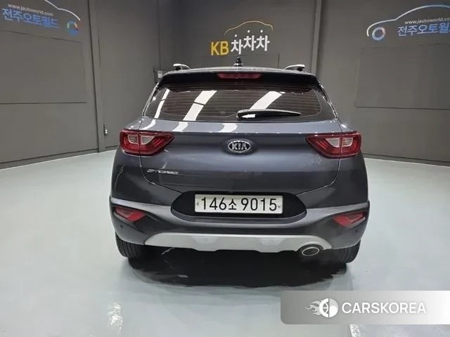 Kia Stonic id 3509235 из Кореи 15