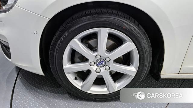 Volvo S60 id 3873839 из Кореи 15