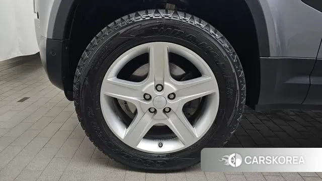 Land Rover Defender (L663) id 3269521 из Кореи 15