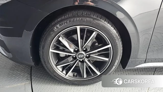 Hyundai The New Grandeur IG id 3139320 из Кореи 15