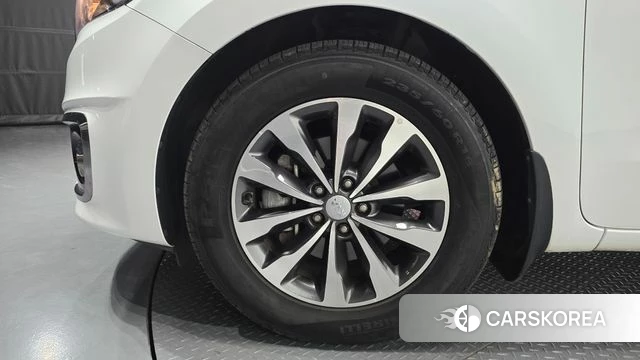 Kia All New Carnival id 4326078 из Кореи 26