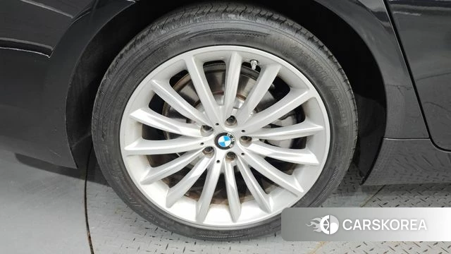 BMW 5 Series (G30) id 4422459 из Кореи 15