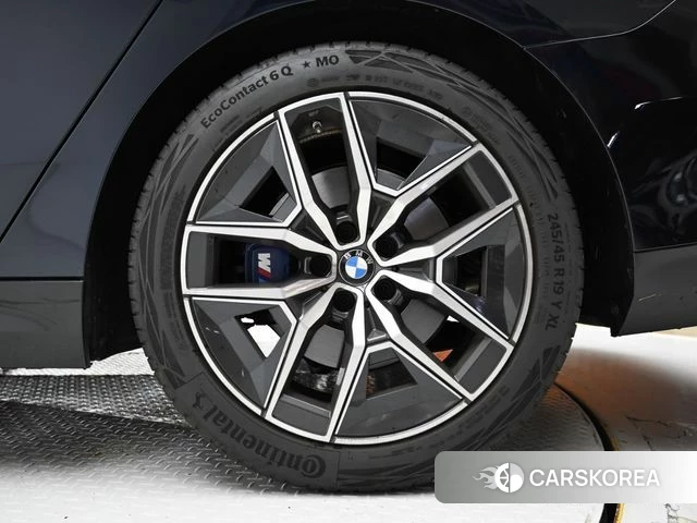 BMW 5 Series (G60) id 4749317 из Кореи 15