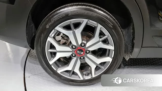 Kia Seltos id 3319131 из Кореи 15