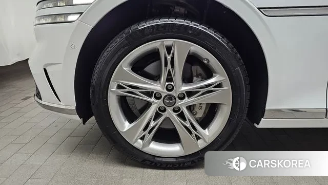 Genesis G90 (RS4) id 3280516 из Кореи 15