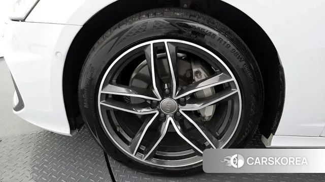 Audi A6 (C8) id 3478931 из Кореи 15