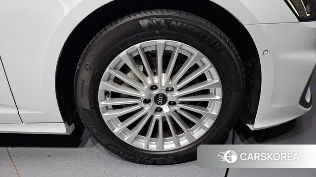 Audi A6 (C8) id 2975242 из Кореи 15