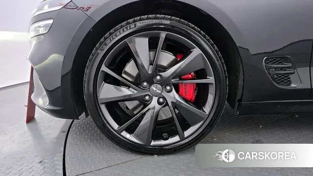 Genesis The New G70 id 3707803 из Кореи 15