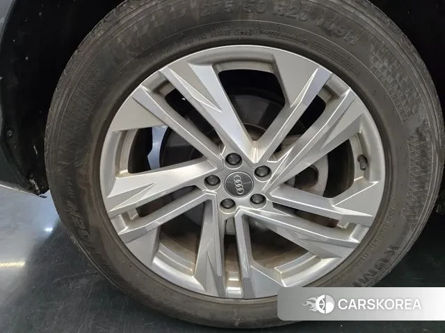 Audi Q7 (4M) id 3439324 из Кореи 15