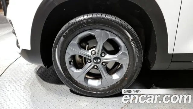 Kia Seltos id 2436422 из Кореи 15