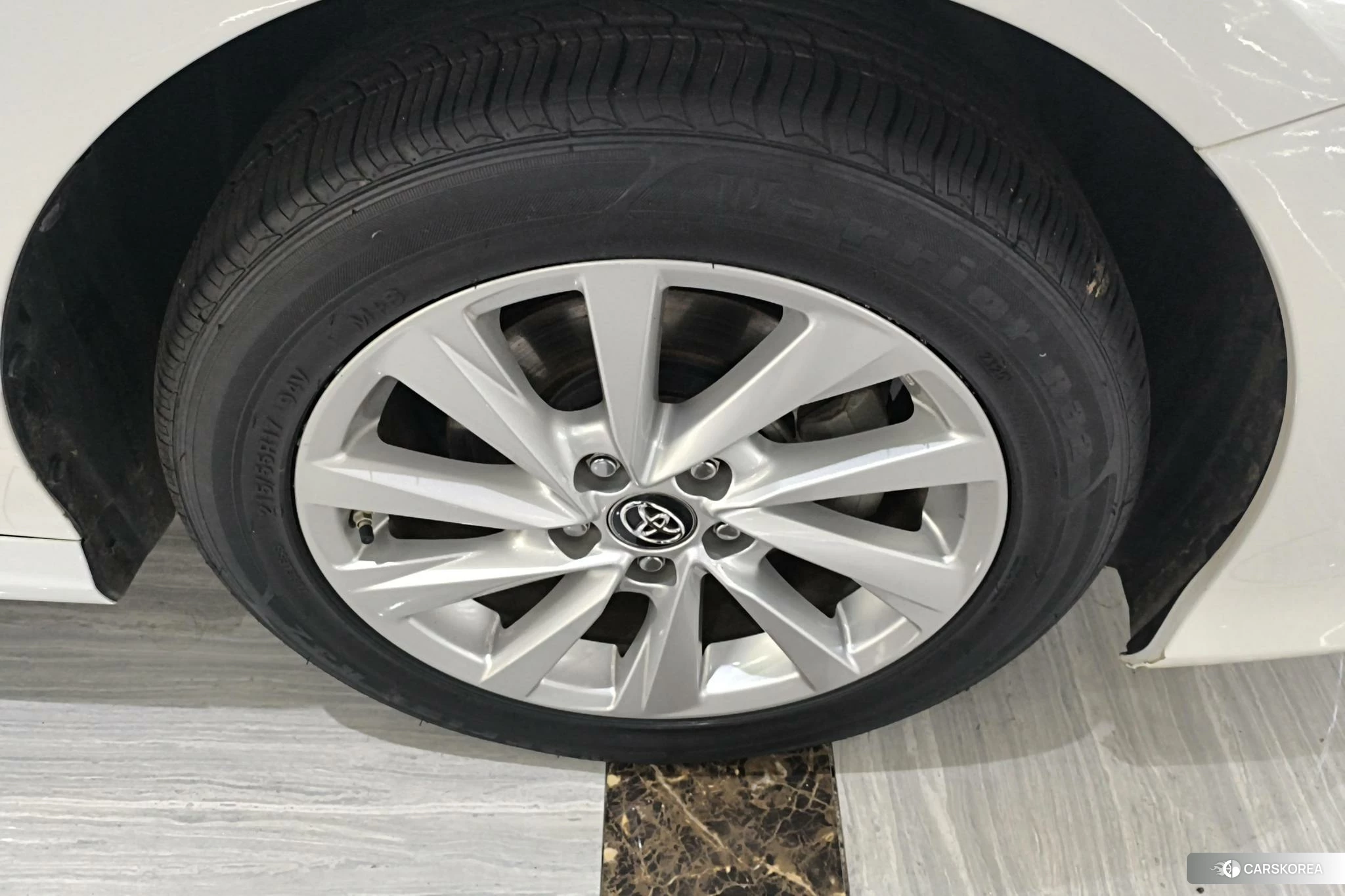 Toyota Camry id 4513758 из Китая 12