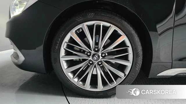 Hyundai Grandeur IG id 4356781 из Кореи 28