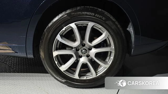 Maserati Levante id 4567289 из Кореи 31