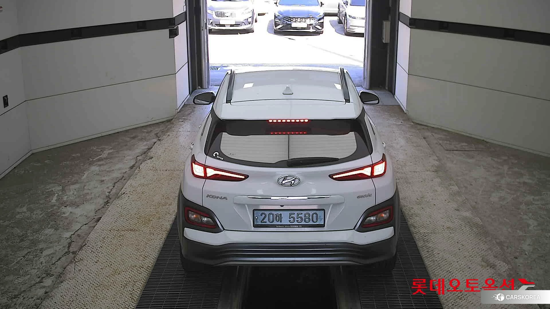 Hyundai KONA Electric id 4679282 из Кореи 31