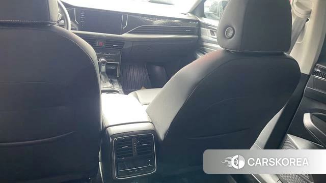 Volkswagen Passat PHEV 2022 Черный из Китая, фото 5