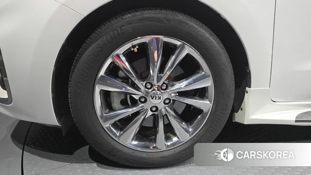 Kia The New Carnival id 4496674 из Кореи 29