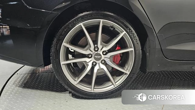 Genesis G70 id 4459375 из Кореи 15