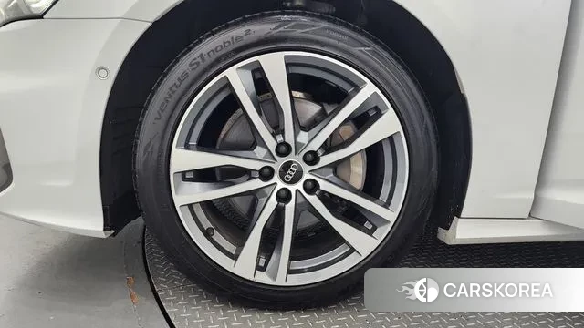 Audi A6 (C8) id 2905278 из Кореи 15